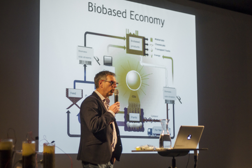 Dr Ben van den Broek talk at Mediamatic